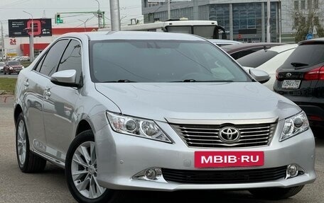 Toyota Camry, 2013 год, 1 650 000 рублей, 2 фотография