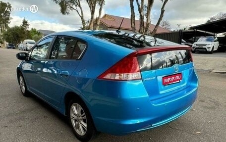 Honda Insight II рестайлинг, 2013 год, 950 000 рублей, 7 фотография