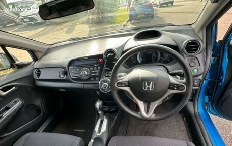 Honda Insight II рестайлинг, 2013 год, 950 000 рублей, 12 фотография