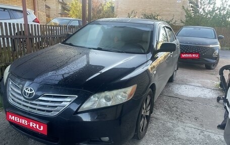 Toyota Camry, 2007 год, 950 000 рублей, 1 фотография