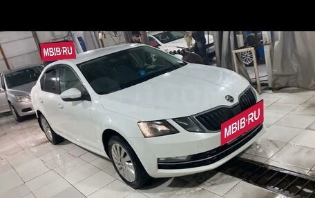 Skoda Octavia, 2018 год, 650 000 рублей, 3 фотография