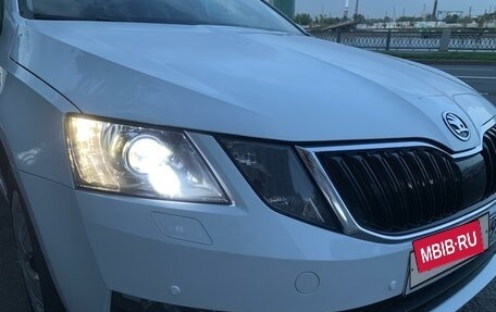 Skoda Octavia, 2017 год, 1 800 000 рублей, 14 фотография