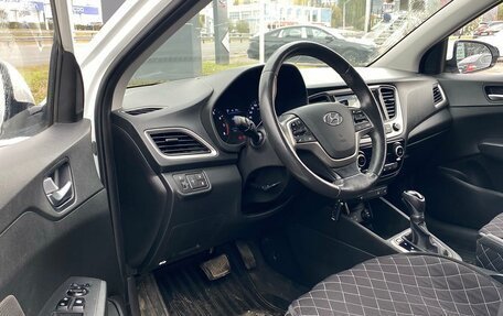 Hyundai Solaris II рестайлинг, 2018 год, 1 299 990 рублей, 2 фотография