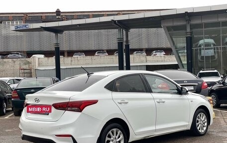 Hyundai Solaris II рестайлинг, 2018 год, 1 299 990 рублей, 11 фотография