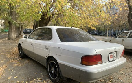 Toyota Vista, 1995 год, 400 000 рублей, 5 фотография