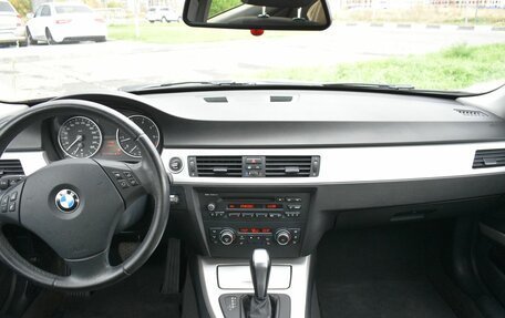 BMW 3 серия, 2010 год, 1 337 700 рублей, 8 фотография