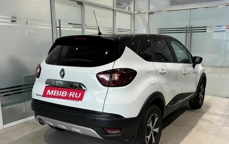 Renault Kaptur I рестайлинг, 2018 год, 1 580 000 рублей, 4 фотография