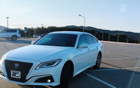 Toyota Crown, 2019 год, 3 410 000 рублей, 5 фотография