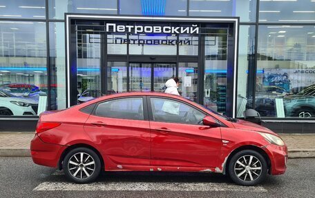 Hyundai Solaris II рестайлинг, 2011 год, 550 000 рублей, 4 фотография