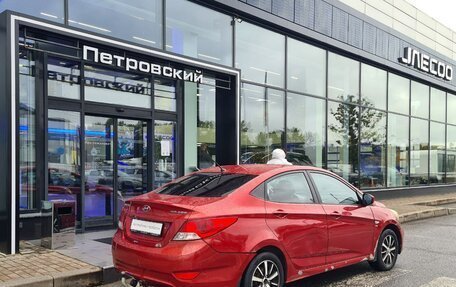 Hyundai Solaris II рестайлинг, 2011 год, 550 000 рублей, 5 фотография