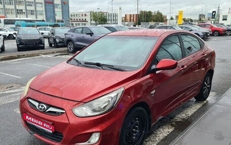 Hyundai Solaris II рестайлинг, 2011 год, 550 000 рублей, 3 фотография