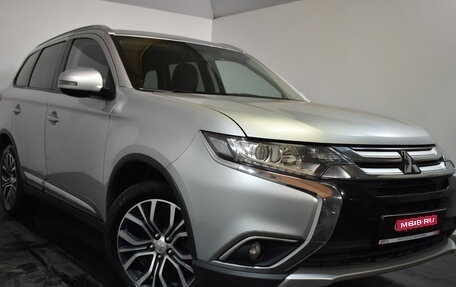 Mitsubishi Outlander III рестайлинг 3, 2017 год, 1 869 000 рублей, 1 фотография