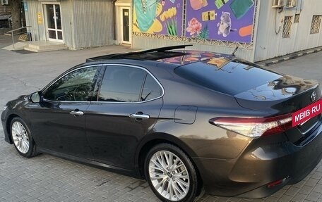 Toyota Camry, 2018 год, 2 950 000 рублей, 22 фотография