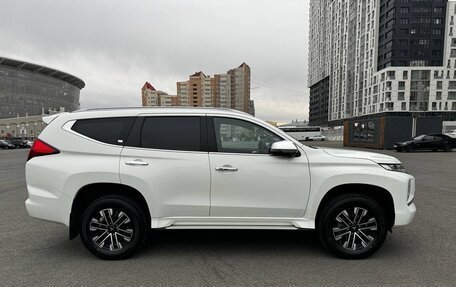 Mitsubishi Montero Sport, 2023 год, 4 390 000 рублей, 7 фотография