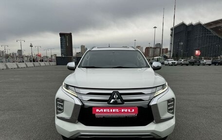 Mitsubishi Montero Sport, 2023 год, 4 390 000 рублей, 8 фотография