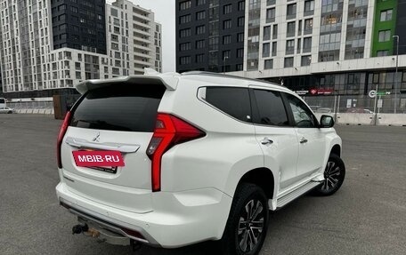 Mitsubishi Montero Sport, 2023 год, 4 390 000 рублей, 6 фотография