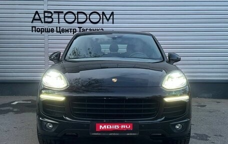 Porsche Cayenne III, 2016 год, 3 897 000 рублей, 2 фотография