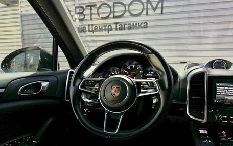 Porsche Cayenne III, 2016 год, 3 897 000 рублей, 29 фотография