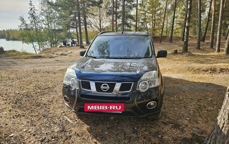 Nissan X-Trail, 2011 год, 1 980 000 рублей, 4 фотография