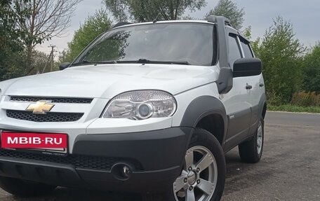 Chevrolet Niva I рестайлинг, 2014 год, 850 000 рублей, 14 фотография