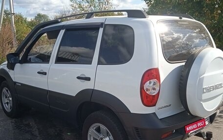 Chevrolet Niva I рестайлинг, 2014 год, 850 000 рублей, 15 фотография