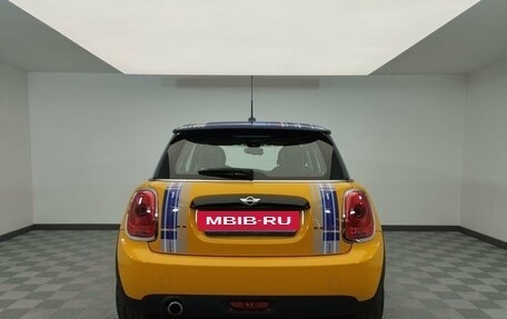 MINI Hatch, 2017 год, 2 397 000 рублей, 5 фотография