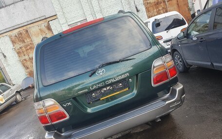 Toyota Land Cruiser 100 рестайлинг 2, 2000 год, 750 000 рублей, 1 фотография