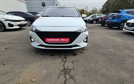 Hyundai Solaris II рестайлинг, 2020 год, 1 500 000 рублей, 9 фотография