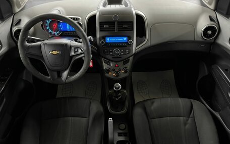 Chevrolet Aveo III, 2014 год, 749 000 рублей, 9 фотография