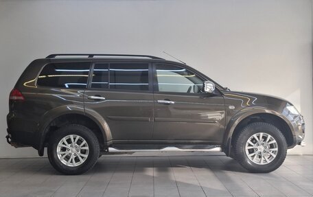 Mitsubishi Pajero Sport II рестайлинг, 2014 год, 1 680 000 рублей, 5 фотография