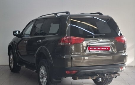 Mitsubishi Pajero Sport II рестайлинг, 2014 год, 1 680 000 рублей, 8 фотография