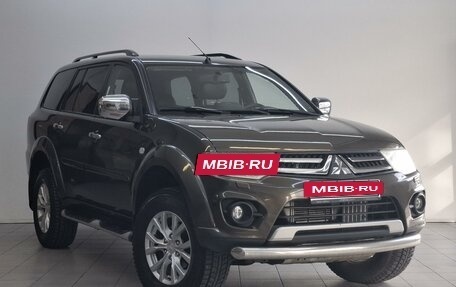 Mitsubishi Pajero Sport II рестайлинг, 2014 год, 1 680 000 рублей, 4 фотография