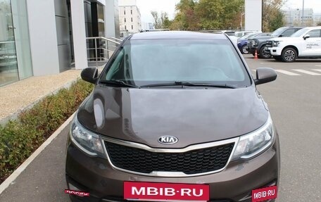 KIA Rio III рестайлинг, 2016 год, 990 000 рублей, 2 фотография