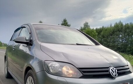 Volkswagen Golf Plus II, 2011 год, 690 000 рублей, 6 фотография