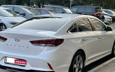 Hyundai Sonata VII, 2018 год, 2 050 000 рублей, 4 фотография