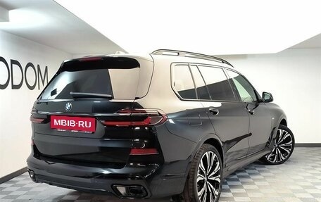 BMW X7, 2024 год, 19 000 000 рублей, 3 фотография