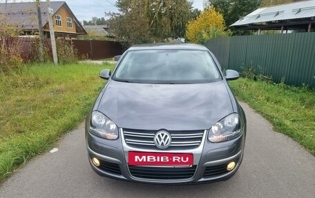 Volkswagen Jetta VI, 2009 год, 565 000 рублей, 4 фотография