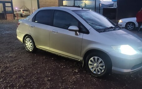 Honda Fit Aria, 2003 год, 380 000 рублей, 1 фотография