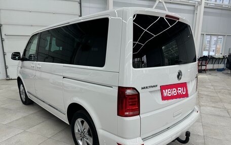 Volkswagen Multivan T6 рестайлинг, 2015 год, 3 750 000 рублей, 3 фотография