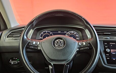 Volkswagen Tiguan II, 2018 год, 2 549 000 рублей, 15 фотография