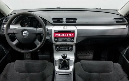 Volkswagen Passat B6, 2010 год, 825 000 рублей, 10 фотография