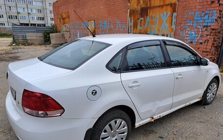 Volkswagen Polo VI (EU Market), 2012 год, 750 000 рублей, 2 фотография