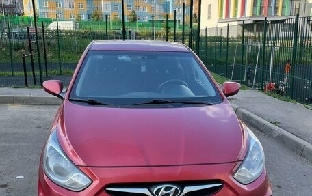 Hyundai Solaris II рестайлинг, 2012 год, 850 000 рублей, 8 фотография