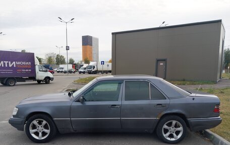 Mercedes-Benz W124, 1993 год, 350 000 рублей, 3 фотография