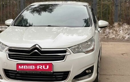 Citroen C4 II рестайлинг, 2016 год, 900 000 рублей, 5 фотография