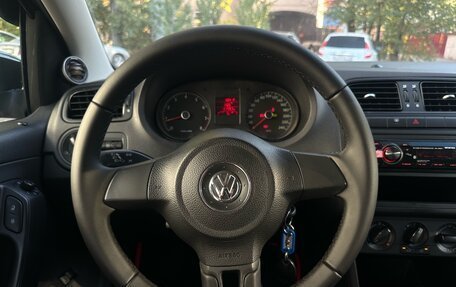 Volkswagen Polo VI (EU Market), 2011 год, 849 000 рублей, 13 фотография