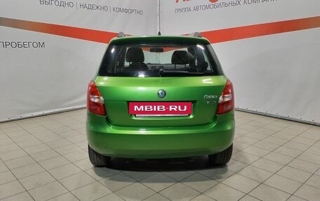 Skoda Fabia II, 2011 год, 420 000 рублей, 6 фотография