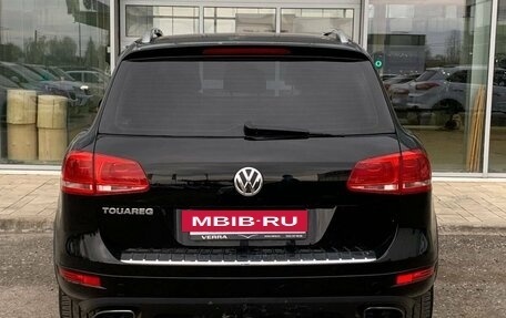 Volkswagen Touareg III, 2011 год, 1 990 000 рублей, 5 фотография