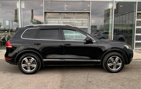 Volkswagen Touareg III, 2011 год, 1 990 000 рублей, 7 фотография