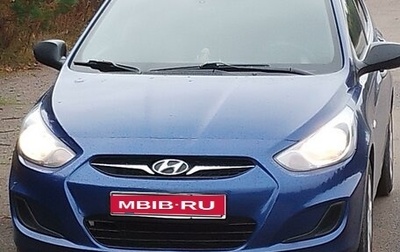 Hyundai Solaris II рестайлинг, 2013 год, 600 000 рублей, 1 фотография